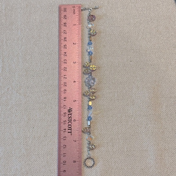 Handmade Earrings & Bracelet Set Floral Design Periwinkle Blue & Purple Flowers - Picture 7 of 11